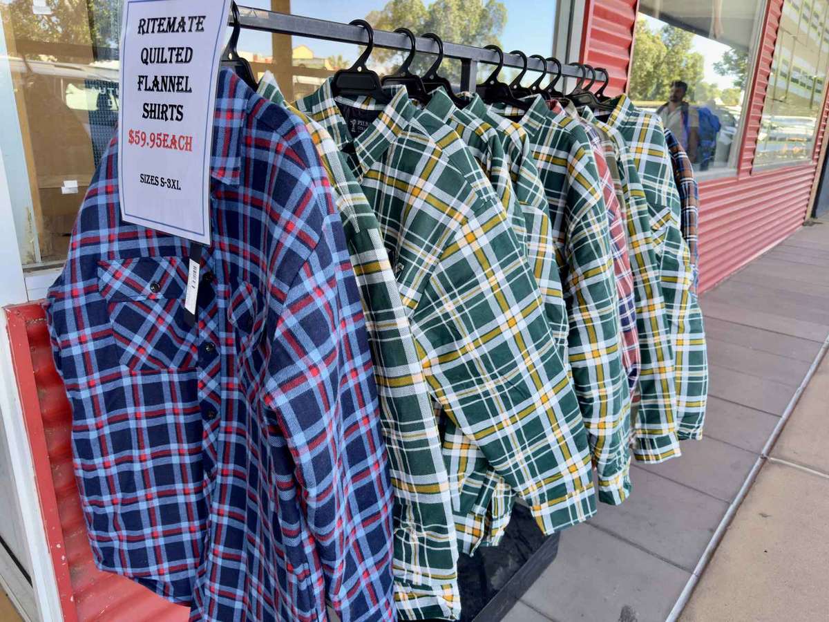Kemeja Flanel Pria