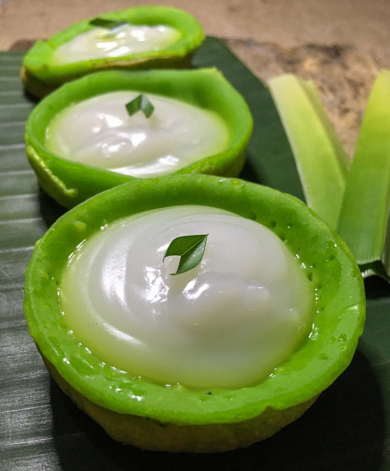 Jajanan pasar segar