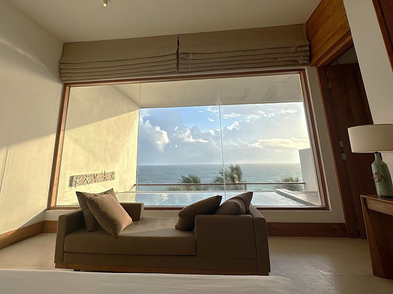 Kamar utama Villa Infinity